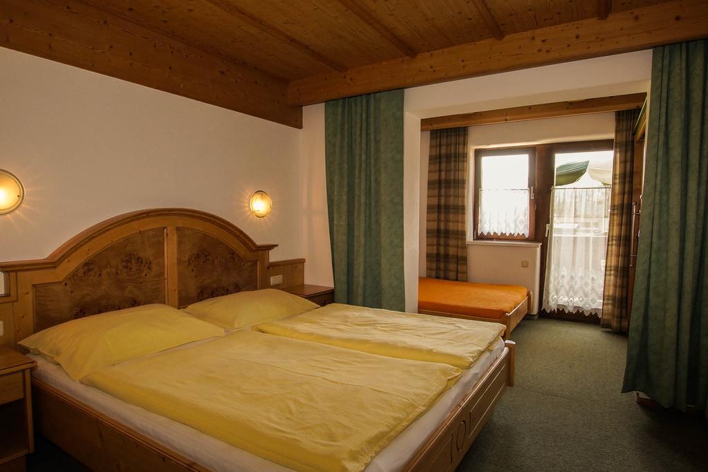 Winkler Apartment *